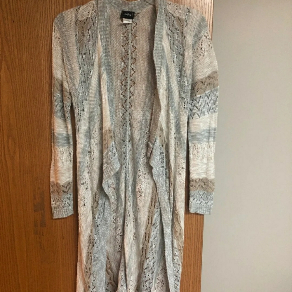 Cute lightweight Cardigan